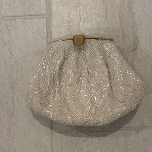 NWOT Elegant La Rgale White Beaded Clutch Evening Bag